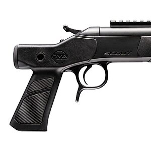 High-quality air rifle with scope, ideal for target practice and hunting. Durable design and accurat.